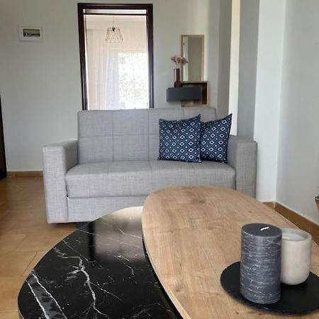 Eirini'S House Daire Paralia Dionysiou Dış mekan fotoğraf